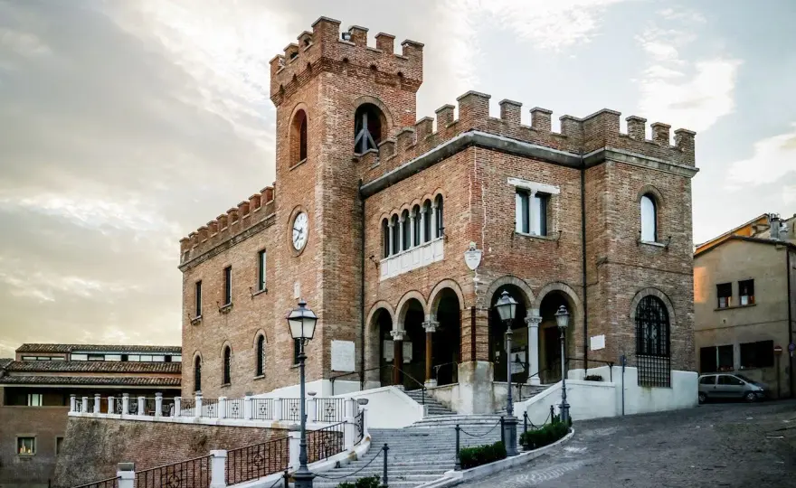 Cosa vedere a Mondolfo - Guida completa al borgo e dintorni