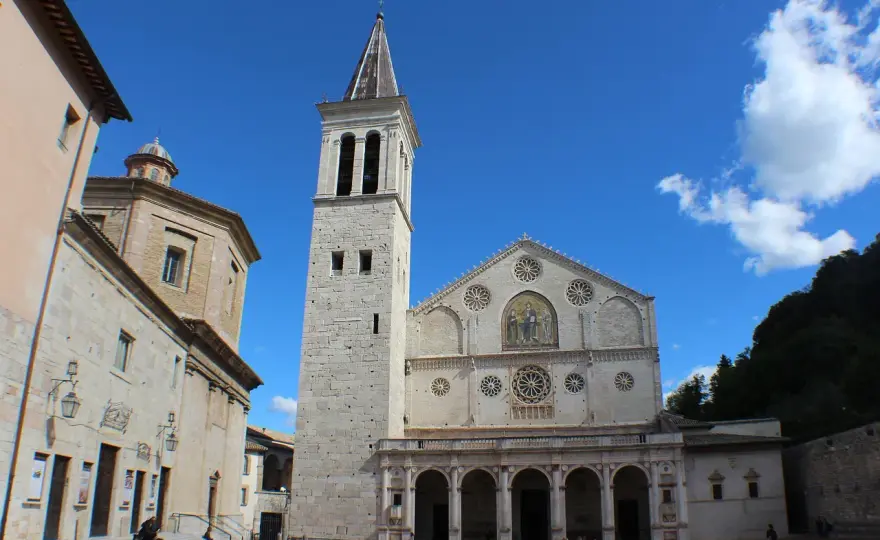 Dove si trova Spoleto? La guida completa per il tuo viaggio