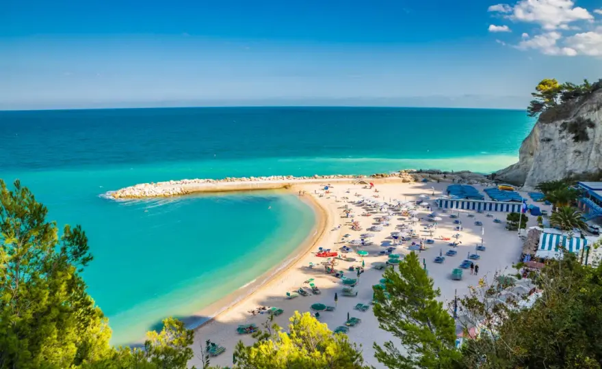 Spiagge di Sirolo - Quale scegliere per la tua giornata?