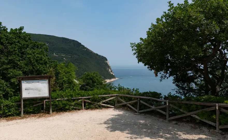 Passeggiata Numana-Sirolo - Guida completa al percorso