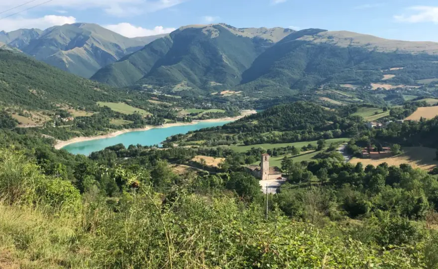 Lago di Fiastra - Guida completa per una visita perfetta