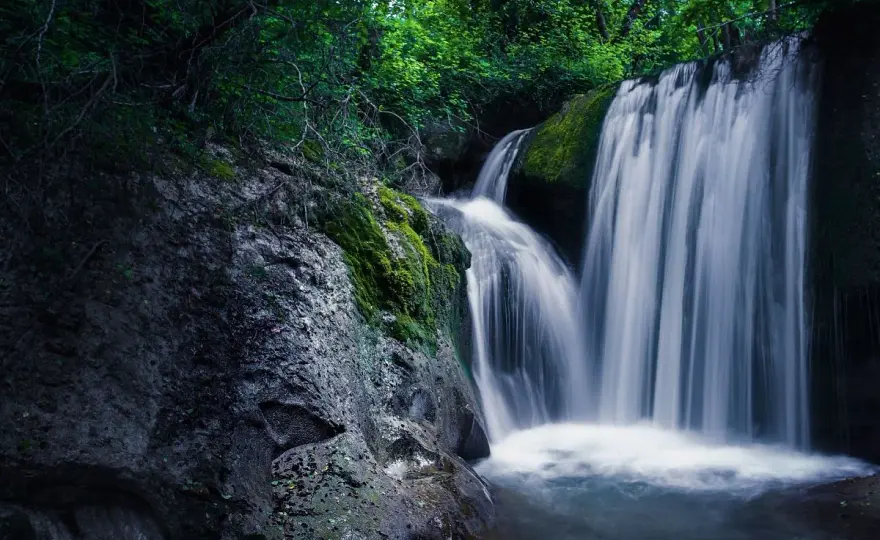 Cascate Marche - Scegli la tua avventura perfetta