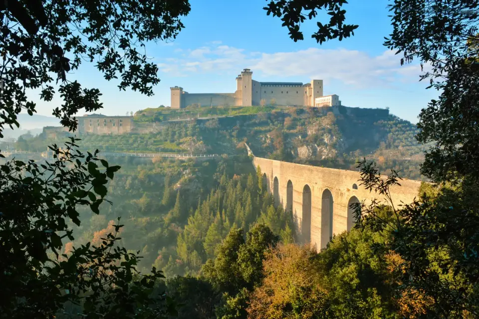 Cosa vedere a Spoleto tra rocca, borghi e natura
